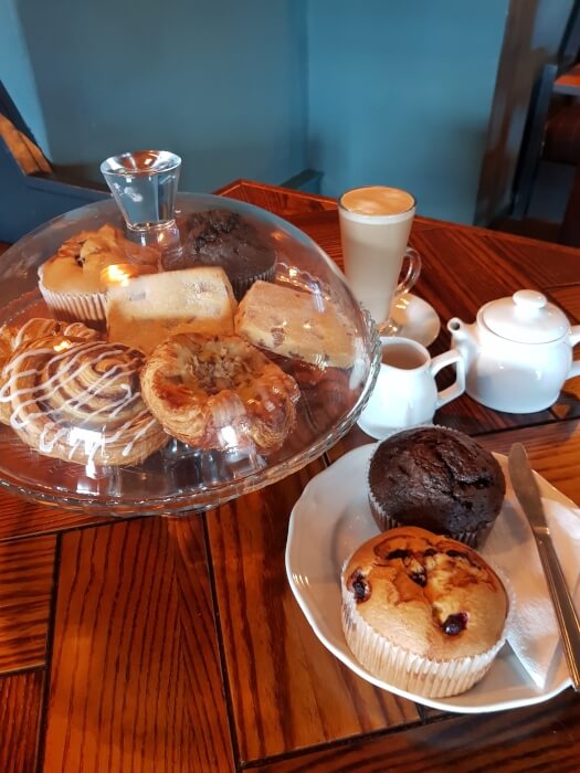 The Comfortable Gill Warrington Sugarvine, The Nation's Local