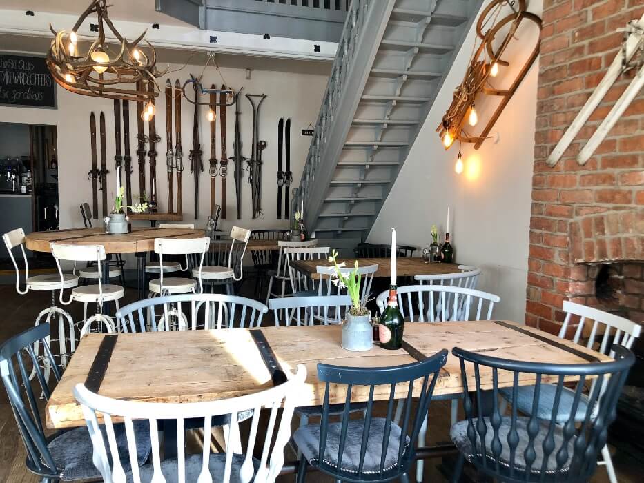 Piste Wine Bar & Restaurant Tarporley Sugarvine, The Nation's Local